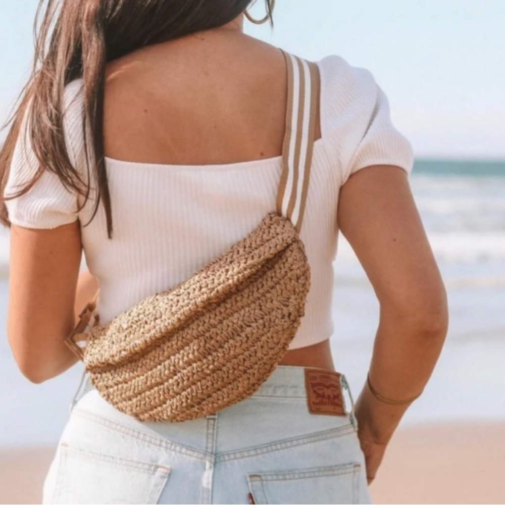 Lu & Elle, Across the Waves Sling Bag